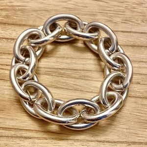 Elegant Silver Chain Bracelet